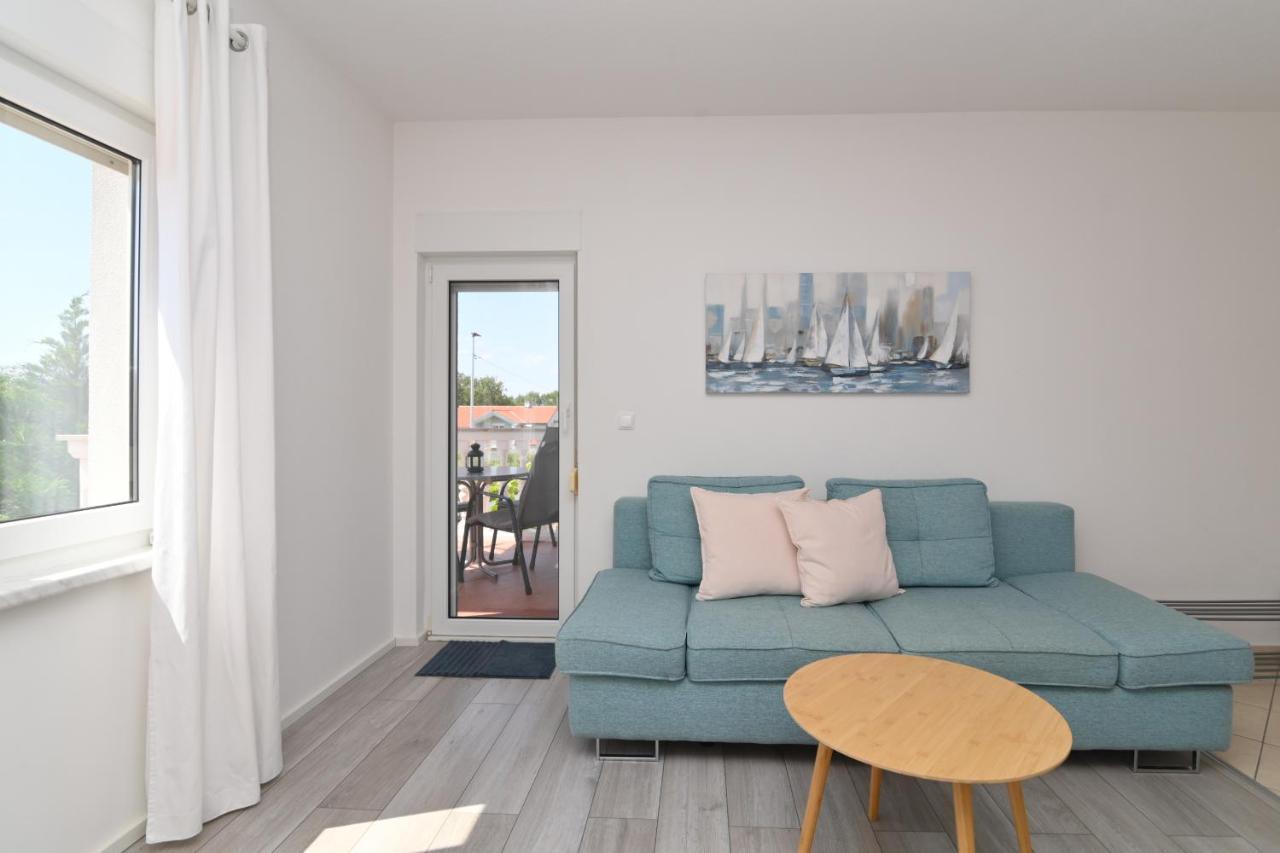 Apartments Basic Sveti Anton 88 말린스카 외부 사진