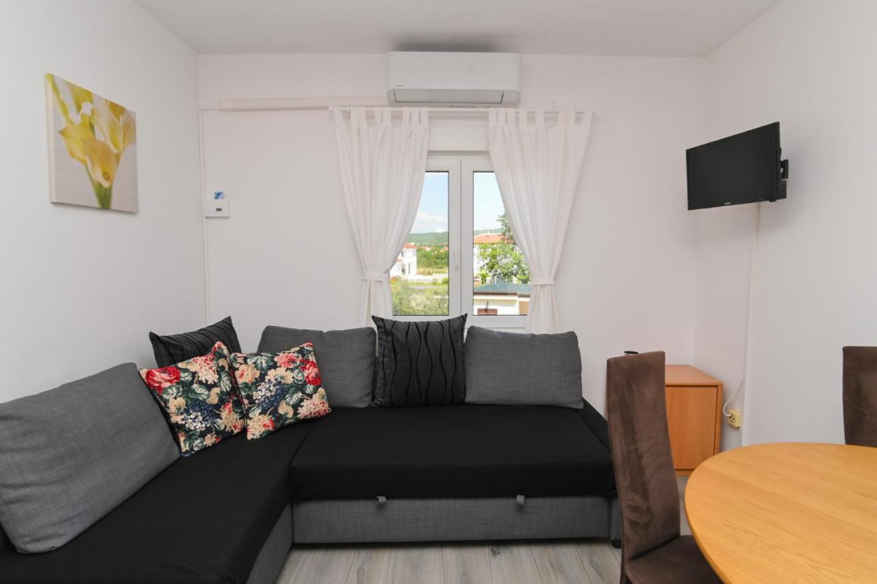 Apartments Basic Sveti Anton 88 말린스카 외부 사진