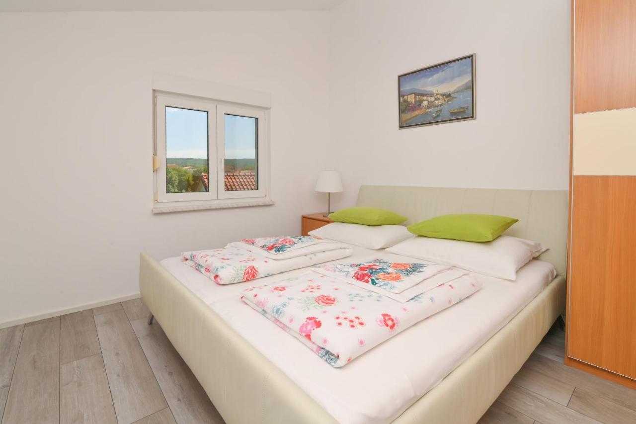 Apartments Basic Sveti Anton 88 말린스카 외부 사진