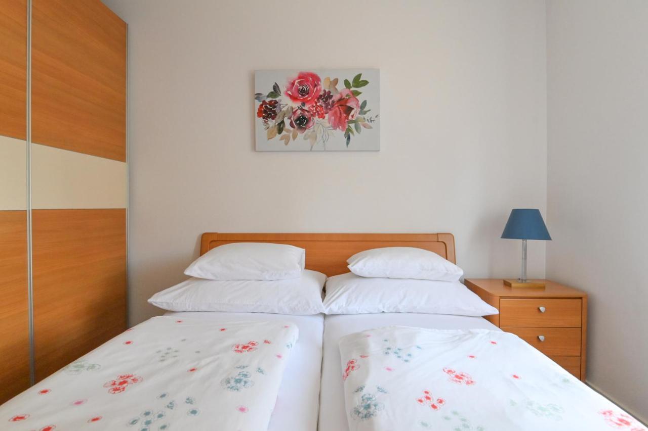 Apartments Basic Sveti Anton 88 말린스카 외부 사진