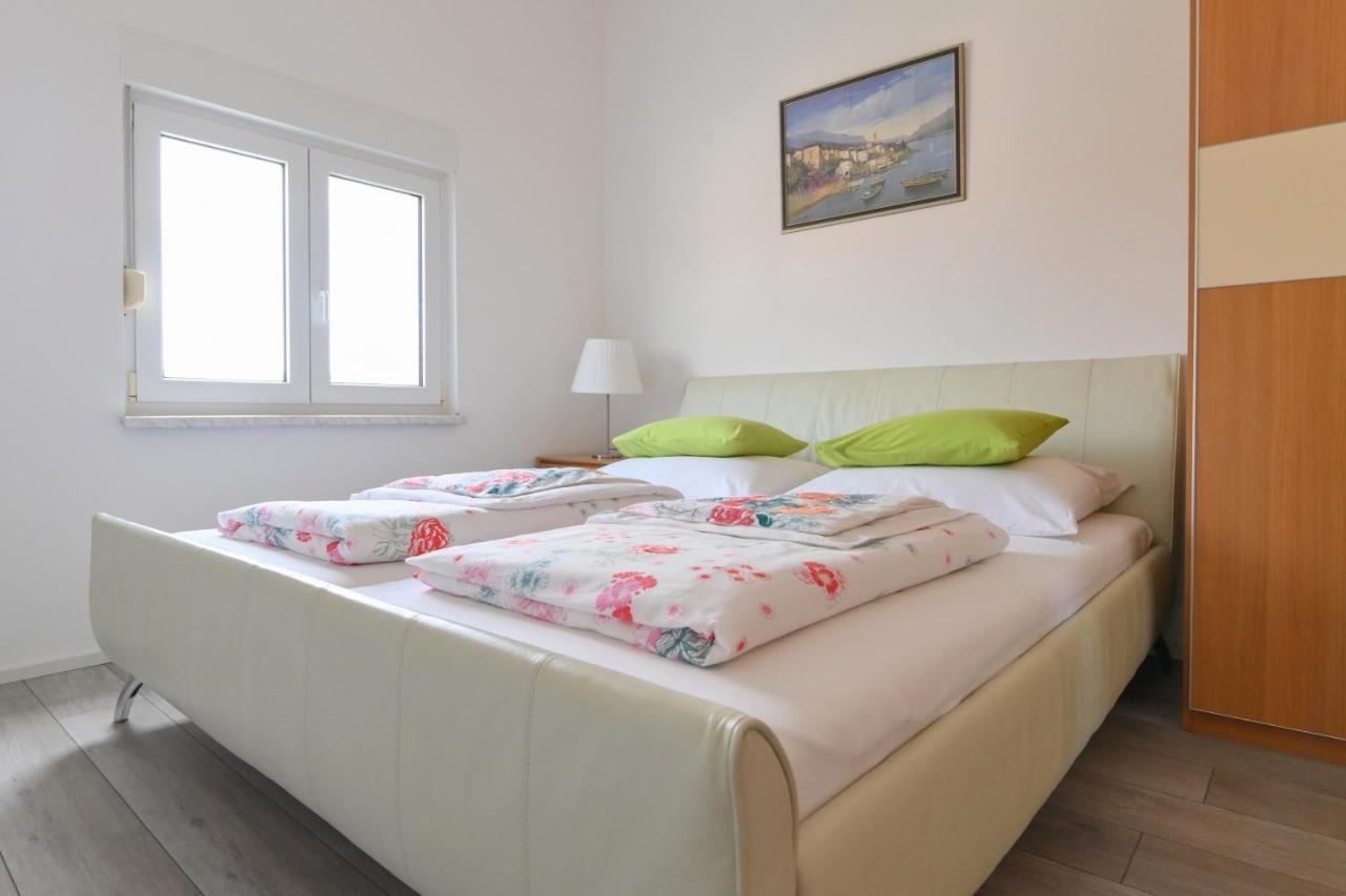 Apartments Basic Sveti Anton 88 말린스카 외부 사진